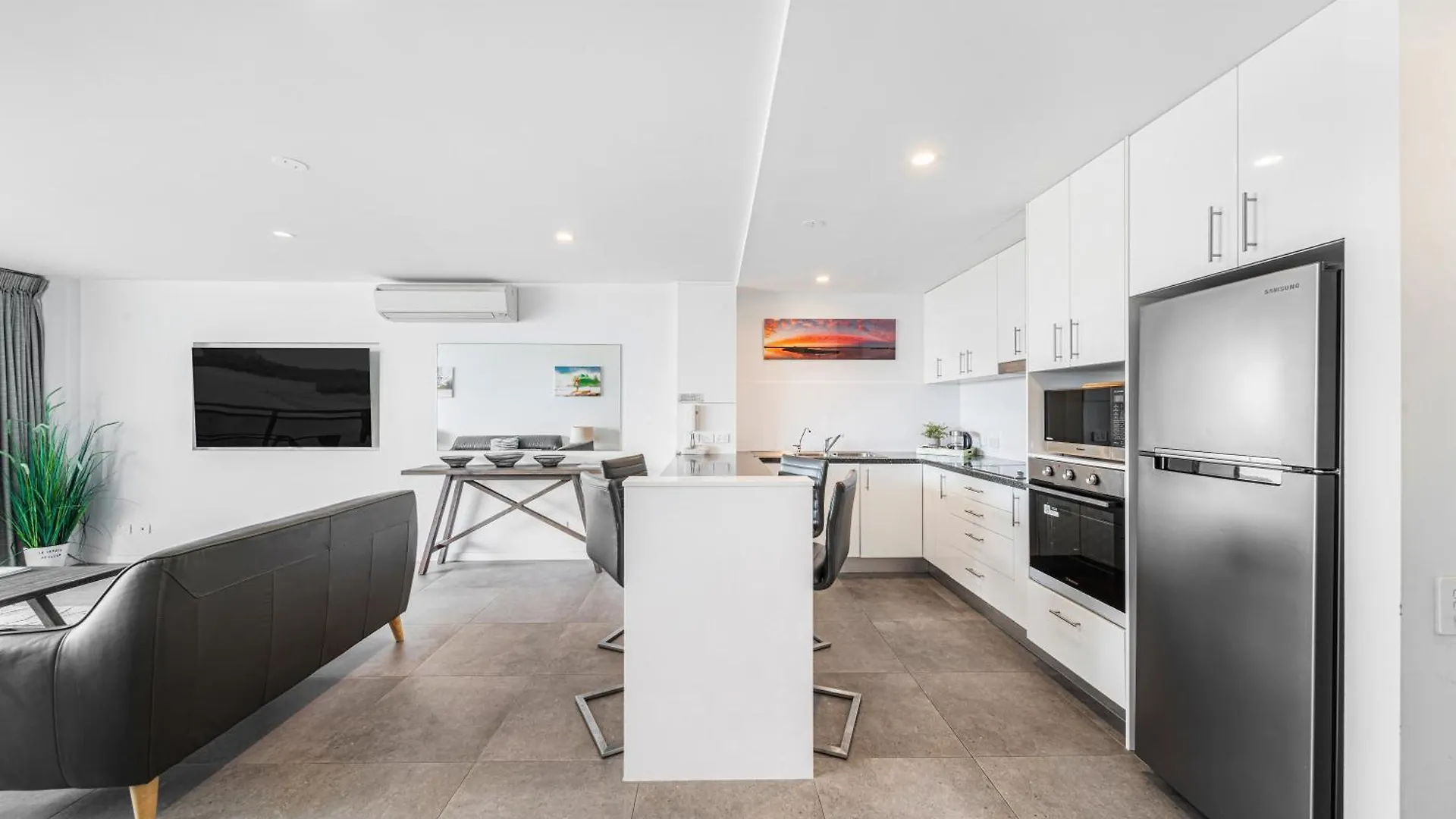 Trafalgar Towers Maroochydore 3*,  Australie